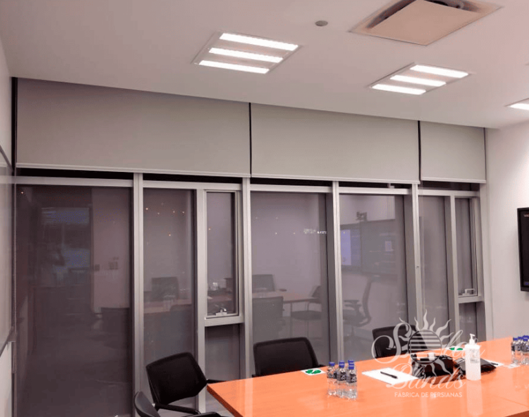 Persianas para Oficinas o Trabajos Especiales